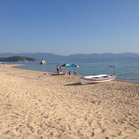 Ikidiki Beach Villa Ierissós Exterior foto